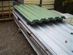 Nabzme k odprodeji  trapzov plech TR35/207 , e 1035 mm, dlky 4 a 6 m m
Barva :, hnd RAL 80...