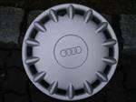 Prodám orig. zachovalé kryty kol Audi, 4 ks, 15